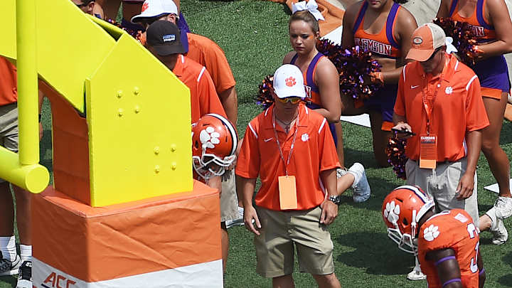 Clemson WR Willilams carted off field