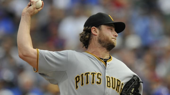 Wrigley Field sign lights up: 'Cubs Clinch Postseason Berth'