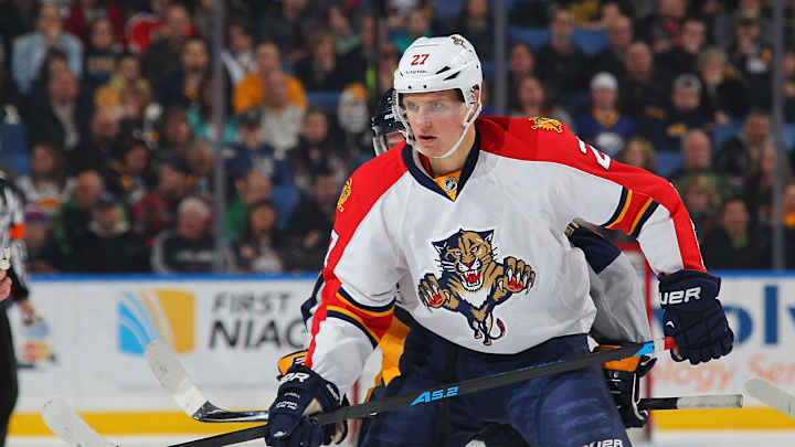 Panthers' Nick Bjugstad (back surgery) out for season