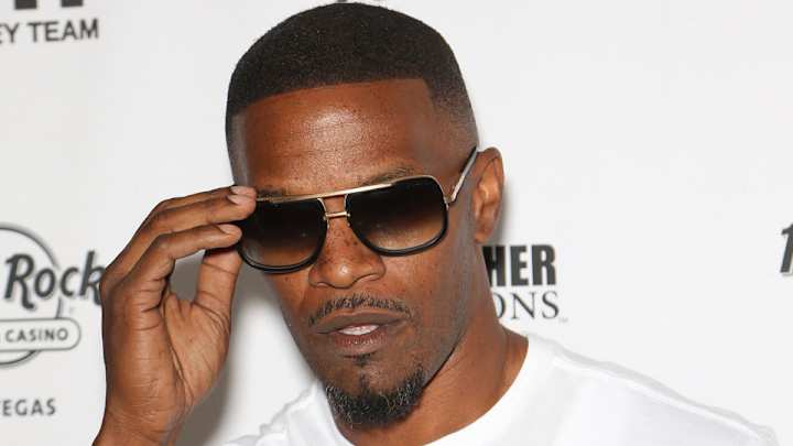 Watch: Jamie Foxx performs anthem at Mayweather-Pacquiao fight
