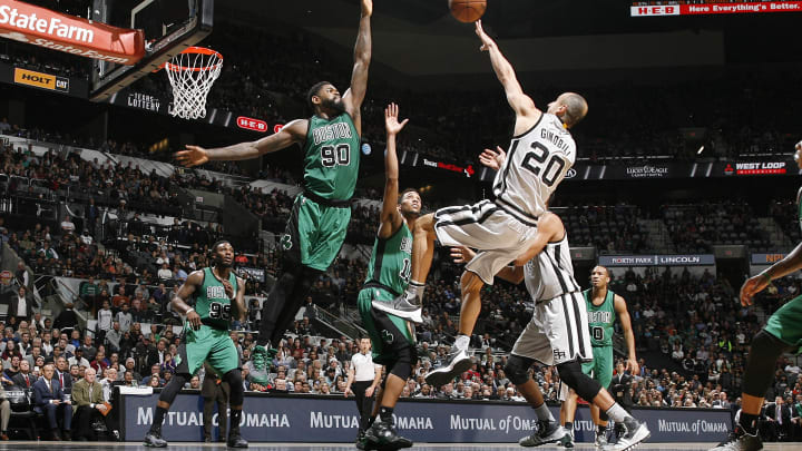 Spurs stay unbeaten at home, defeat Celtics 108-105