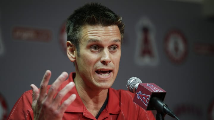 Mariners hire Jerry Dipoto as new general manager