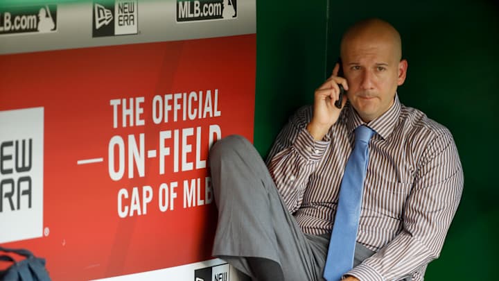 Braves promote John Coppolella to general manager