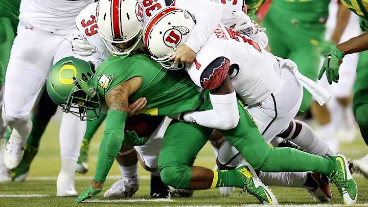 Is Oregon's magical run over? Buying or selling on Michigan? #DearAndy Is Oregon's magical run over? Buying or selling on Michigan? #DearAndy