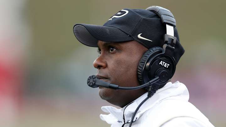 Purdue announces alternate gray uniforms