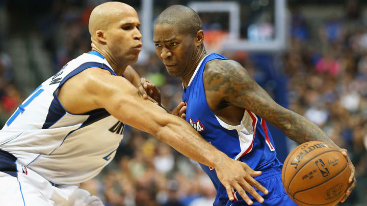 Clippers rebound to rout Mavericks despite Blake Griffin's absence