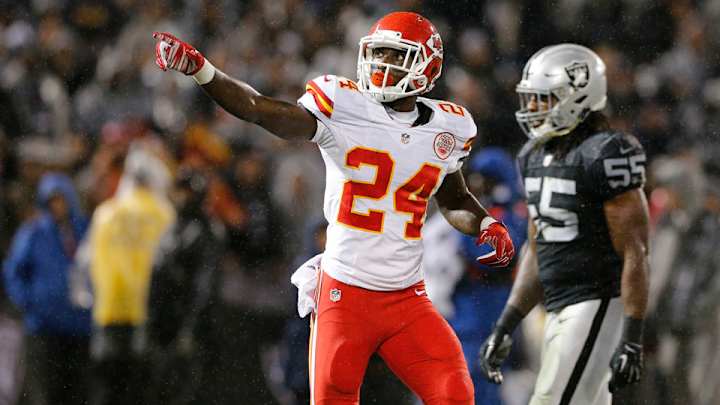 Seahawks acquire safety Kelcie McCray from Chiefs