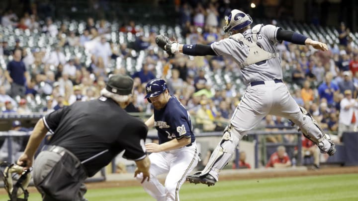 Nelson, Brewers beat Padres 4-1