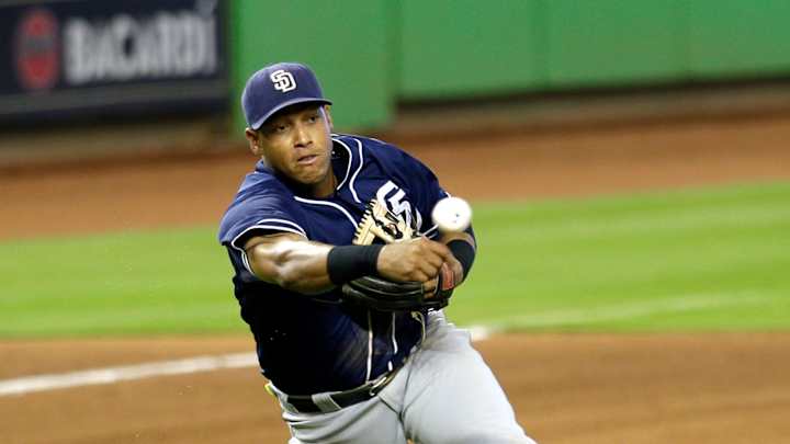 Hechavarria hits a walkoff HR, Marlins top Padres 5-2 Hechavarria hits a walkoff HR, Marlins top Padres 5-2