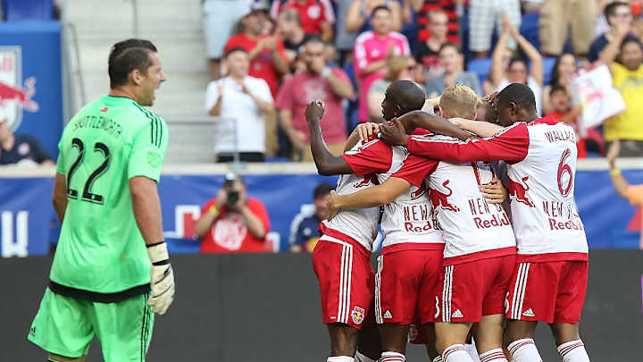Bradley Wright-Phillips scores twice as Red Bulls rout Revolution