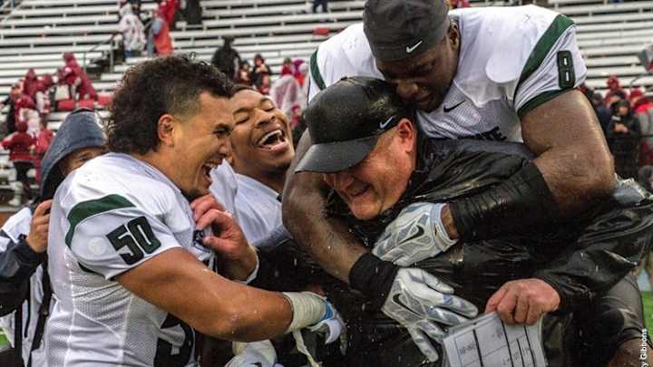 Portland State gives coach Barnum 5-year contract