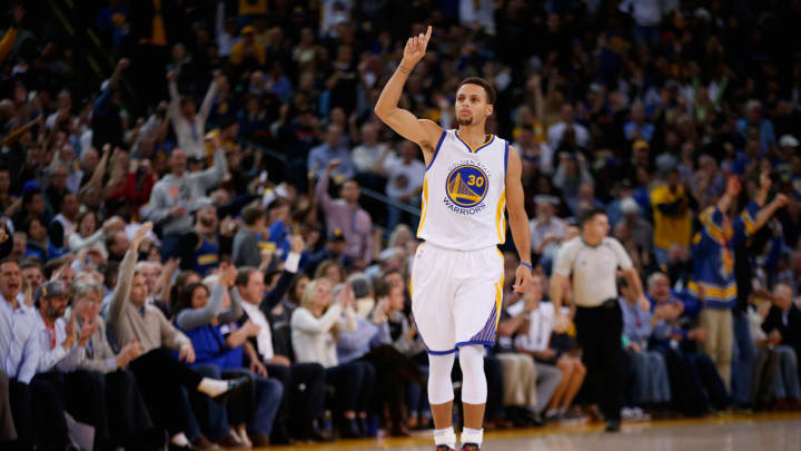 Curry scores 31 to lead Warriors past Clippers, 112-108