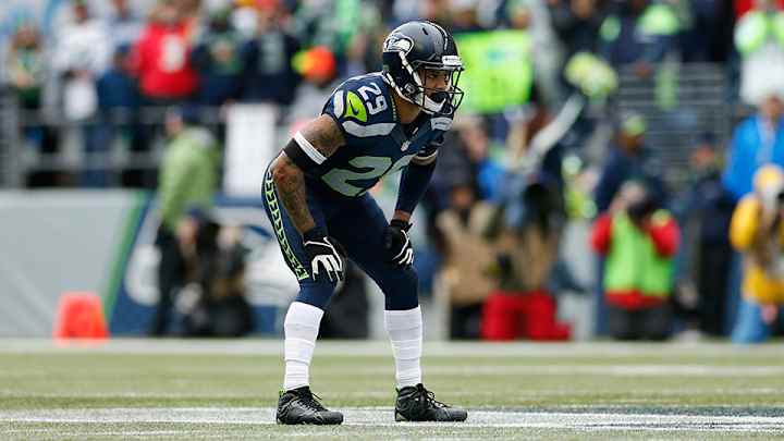 Seahawks coach Pete Carroll on Earl Thomas: 'He’ll be fine by game time'