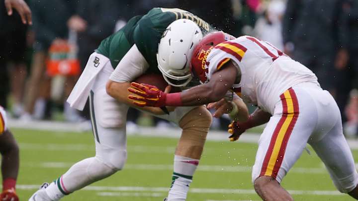 No. 2 Baylor loses QB Seth Russell to season-ending injury