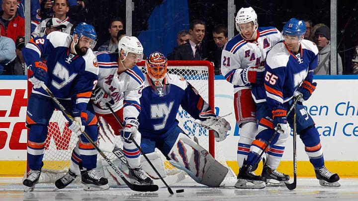 Islanders MVPs, Maple Leafs follies, Kings shooting blanks, more