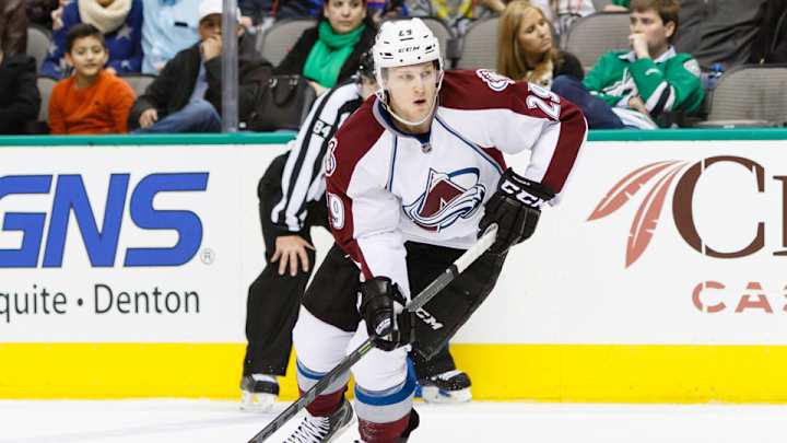 Avalanche forward Nathan MacKinnon out 6-8 weeks with broken foot