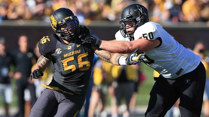 Vanderbilt LT Andrew Jelks out for season with knee injury