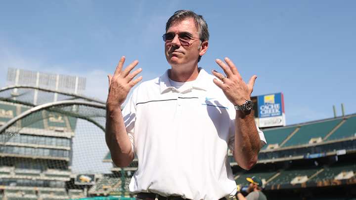 Billy Beane had a pet raccoon for four days in the 80s Billy Beane had a pet raccoon for four days in the 80s