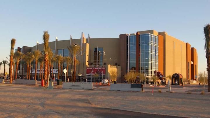 Glendale wants to skip fourth quarter arena payment to Coyotes