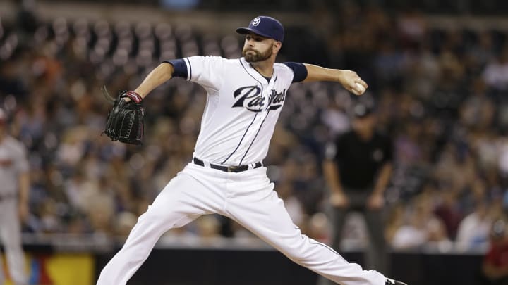 Orioles acquire Trumbo, A's obtain Alonso and Rzepczynski