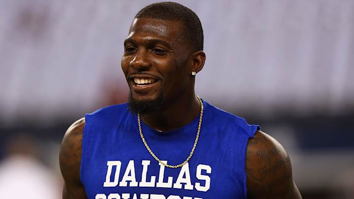Report: Cowboys sign Dez Bryant to five-year, $70 million contract