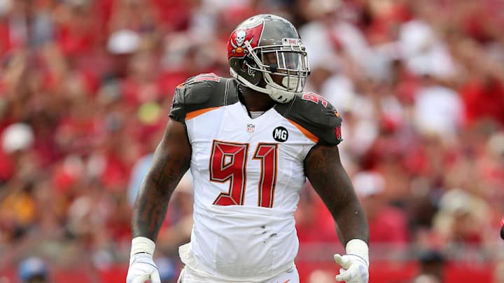 Buccaneers sign free-agent DE Da’Quan Bowers