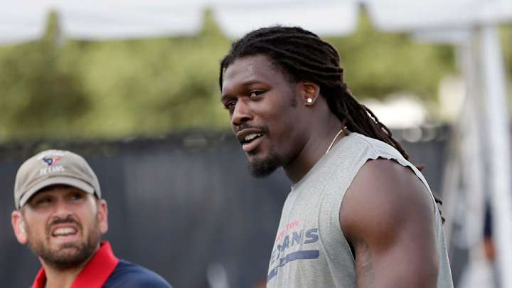 Texans LB Jadeveon Clowney returns to practice Texans LB Jadeveon Clowney returns to practice