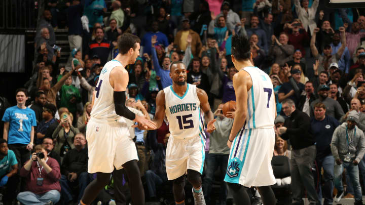 Walker's 39 points lift Hornets over Kings 127-122 in OT