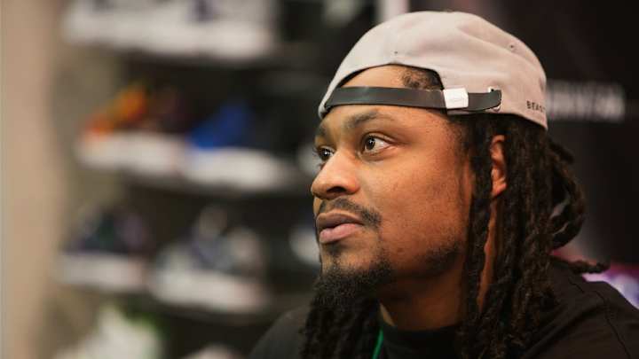 Marshawn Lynch, car dealership team up to create Beast Mode Jeep