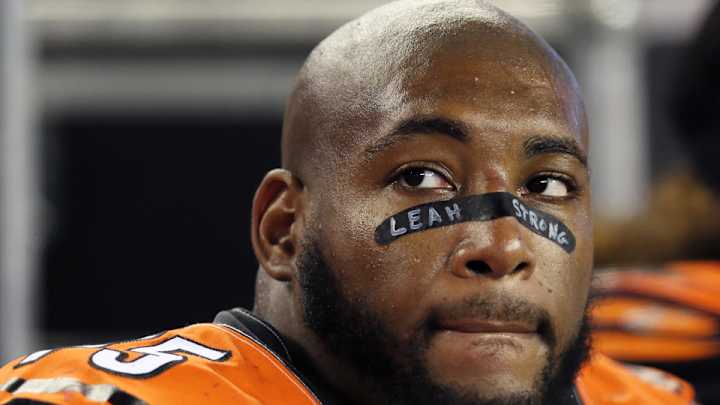 Cincinnati Bengals re-sign defensive tackle Devon Still