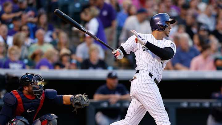 Gonzalez homers to lead Rockies over Braves 5-3