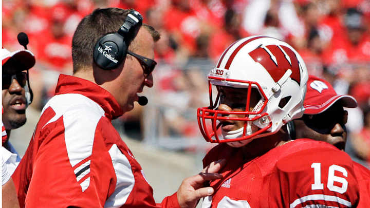 Bret Bielema: 2012 talks with Dolphins ended over Russell Wilson