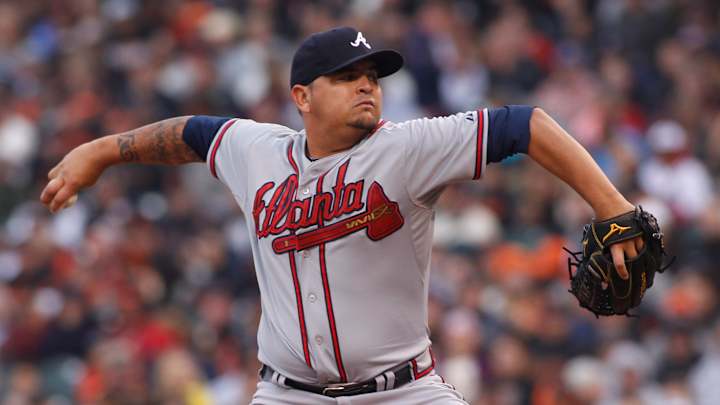 Perez earns first major league win, Uribe homers for Braves