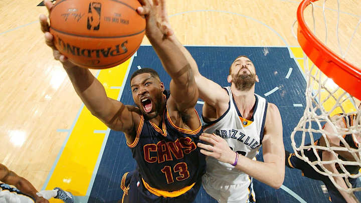 Leading Off: Pictures of the Week (March 25-April 1)