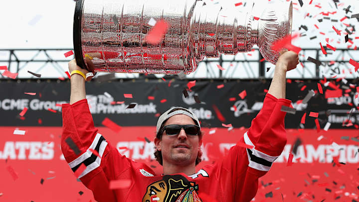 Patrick Sharp thanks Blackhawks and fans with full-page ad Patrick Sharp thanks Blackhawks and fans with full-page ad