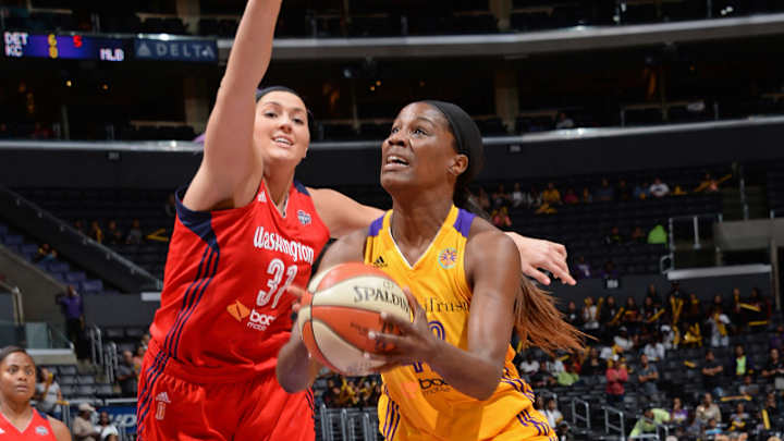 Parker, Ogwumike lead L.A.'s comeback over Mystics, 93-91