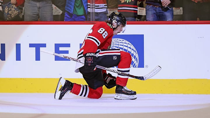 Blackhawks’ Kane extends point streak to 25 games with goal vs. Jets