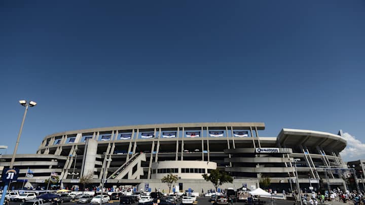 San Diego mayor says he will fight to keep Chargers from moving