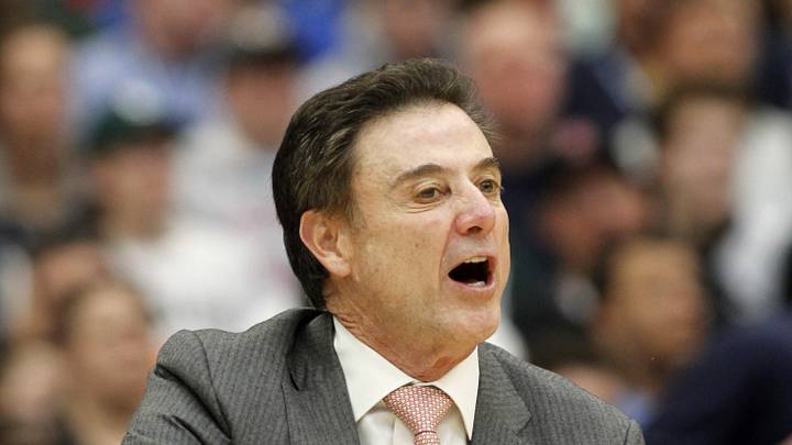 Louisville's Pitino takes jab at GOP candidate Trump Louisville's Pitino takes jab at GOP candidate Trump
