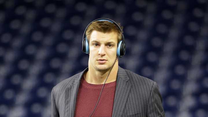 Patriots' Gronkowski active against Texans