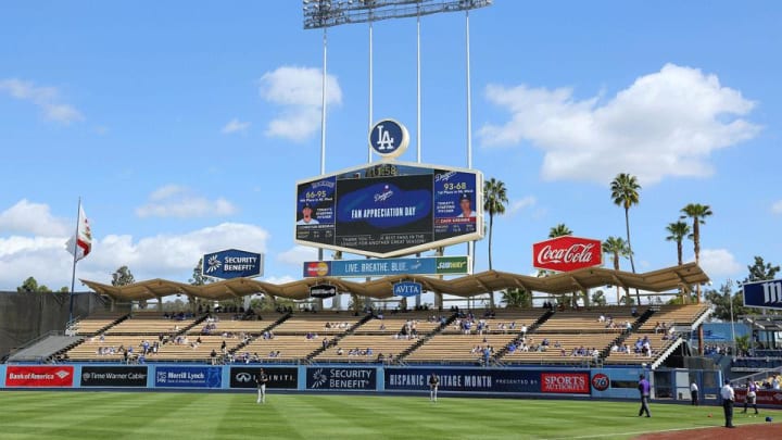 Dodgers sign Cuban pitcher Pablo Fernandez