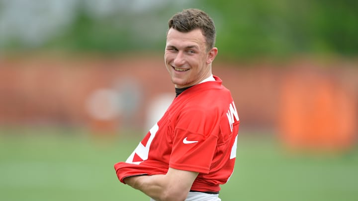 Watch: Johnny Manziel wins home run derby at Joe Haden’s softball game