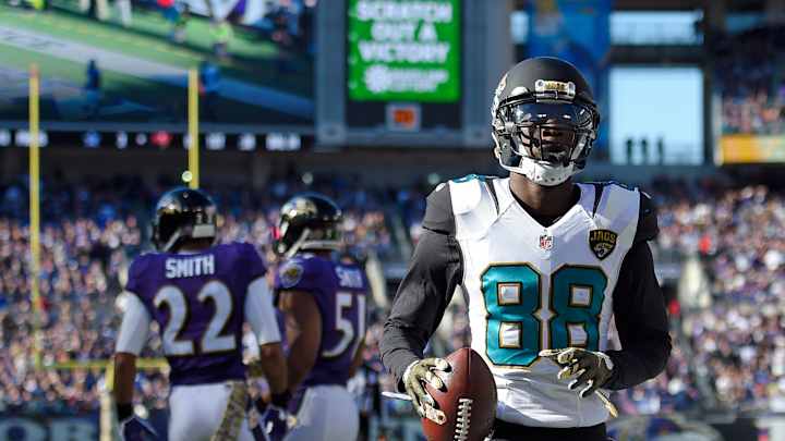 Jaguars WR Allen Hurns has core injury, will visit specialist