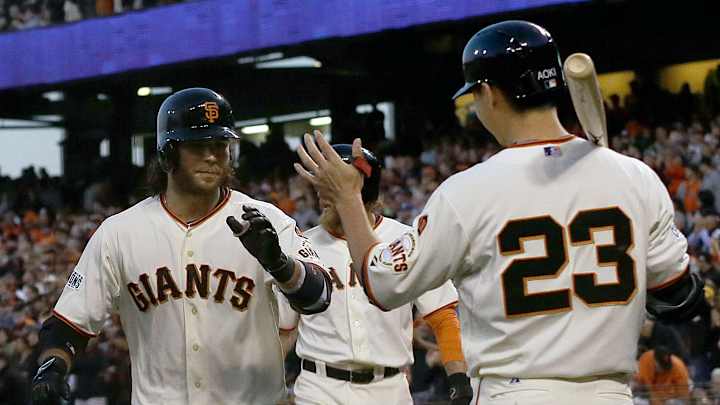 Crawford homers to back Heston as Giants win again, 4-2
