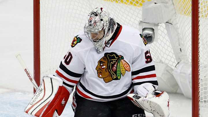 Blackhawks hang on for 4-3 win over Wild to sweep series