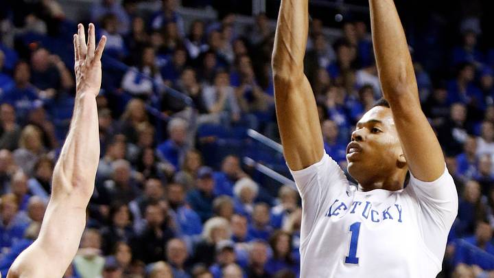 No. 2 Kentucky beats Wright State 78-63 to improve to 4-0