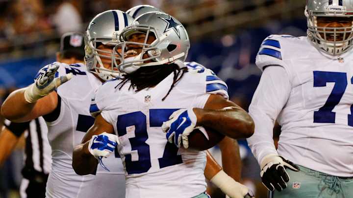 Woodhead scores TD in return to Bolts, who beat 'Boys 17-7 Woodhead scores TD in return to Bolts, who beat 'Boys 17-7