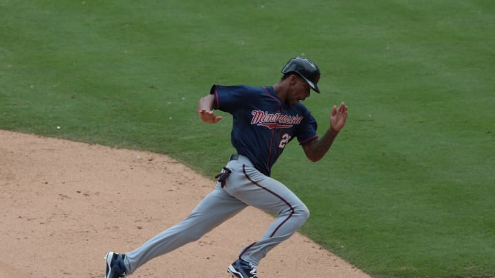 Watch: Top prospect Byron Buxton scores winning run in MLB debut