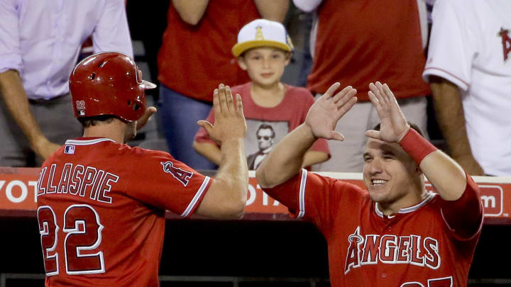 Gillaspie HR helps Angels beat Indians, end 6-game skid
