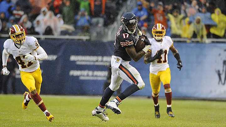 NFL Actives/Inactives: Alshon Jeffery in, T.J. Yeldon out Week 15